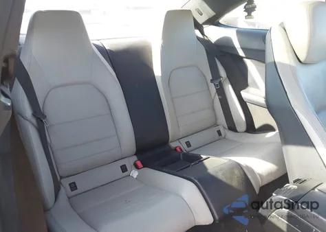 2013 Mercedes-Benz C 250 из США, поврежденный, VIN WDDGJ4HB8DF990266